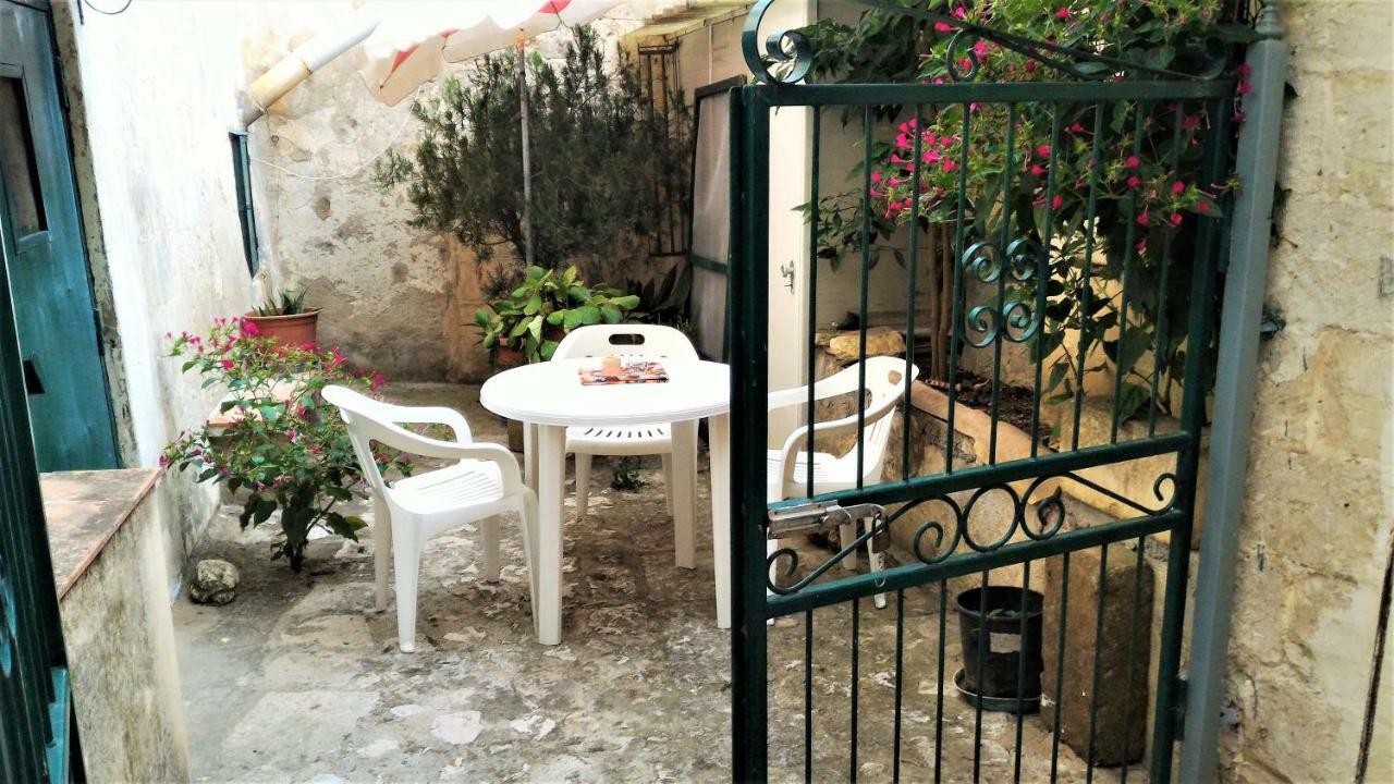 Nei Sassi Da Nino Panzió Matera Kültér fotó